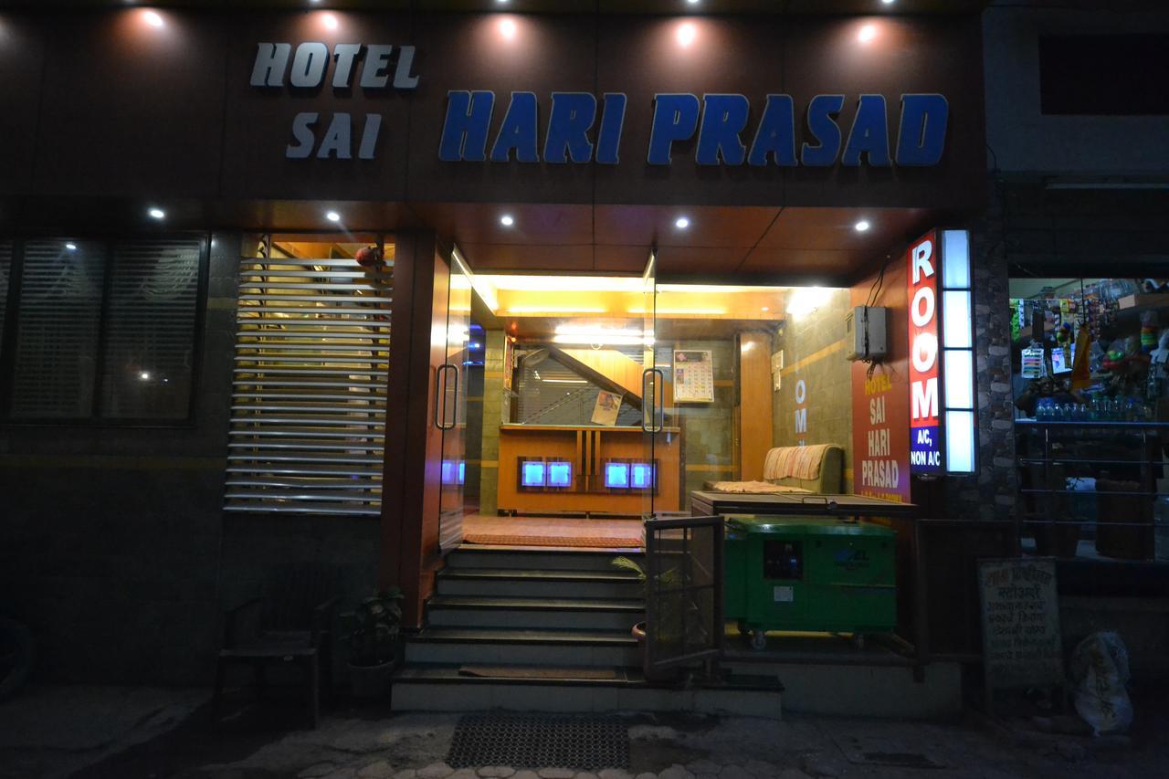 Hotel Sai Hari Prasad Ширді Екстер'єр фото